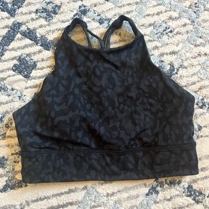 Lululemon sports bra size 10